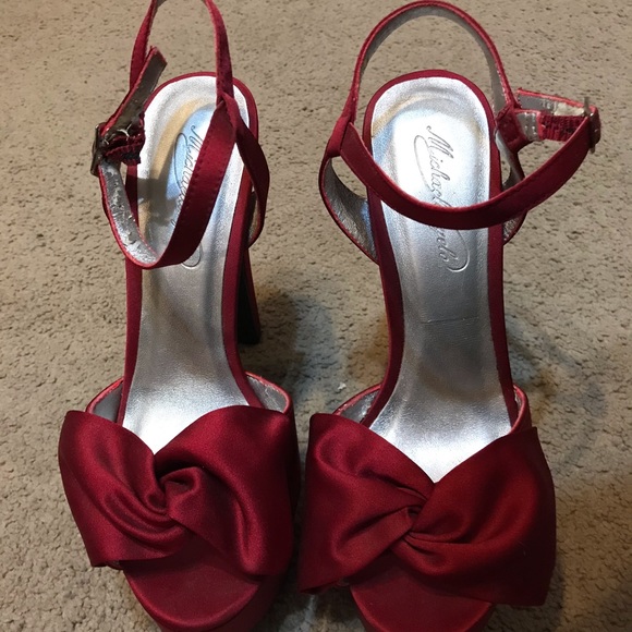 Super Platform Sandal w/ Bow Face - Picture 1 of 3